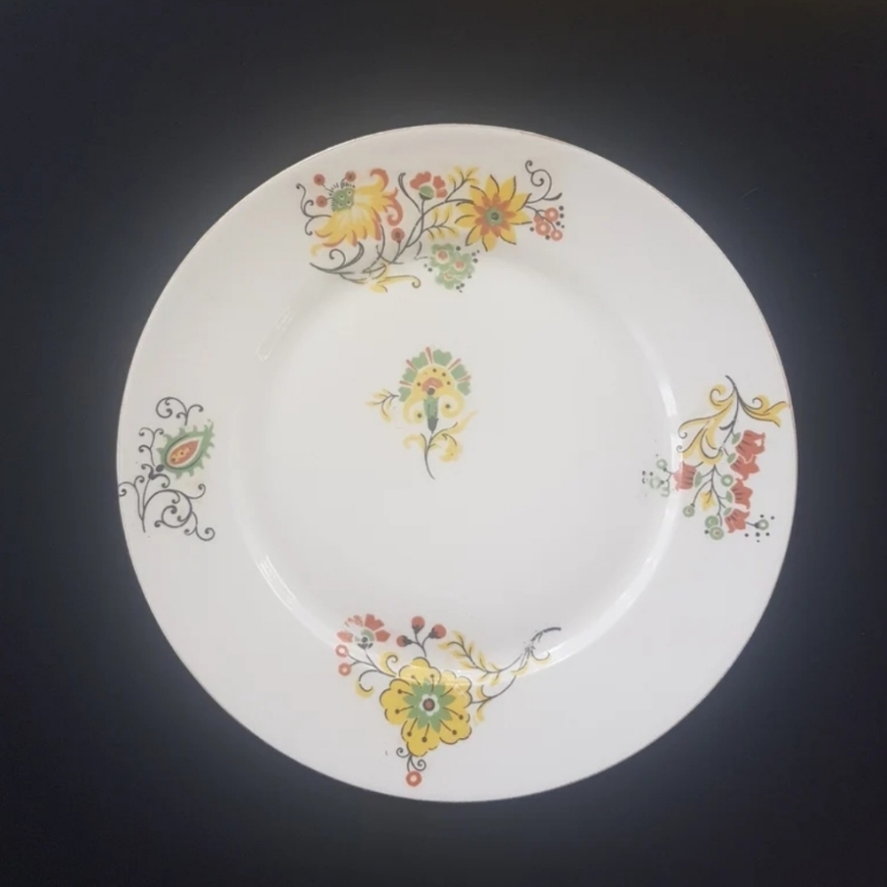 Limoges Dinner Plates: Hand-Painted Floral Design, France (Set of 5)